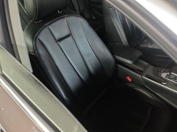 Audi A4L 2018, 119300 км, за 13351 USD - фото 23