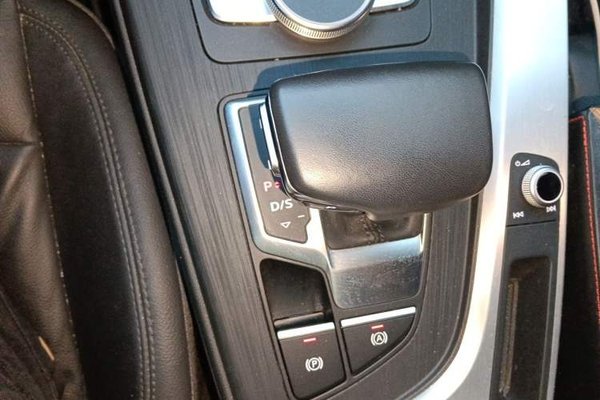 Audi A4L 2018, 101100 км, за 15955 USD - фото 15