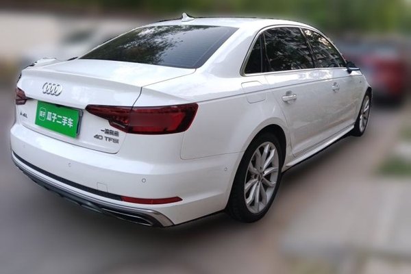 Audi A4L 2018, 101100 км, за 15955 USD - фото 6