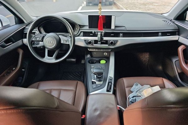 Audi A4L 2018, 105400 км, за 13879 USD - фото 6