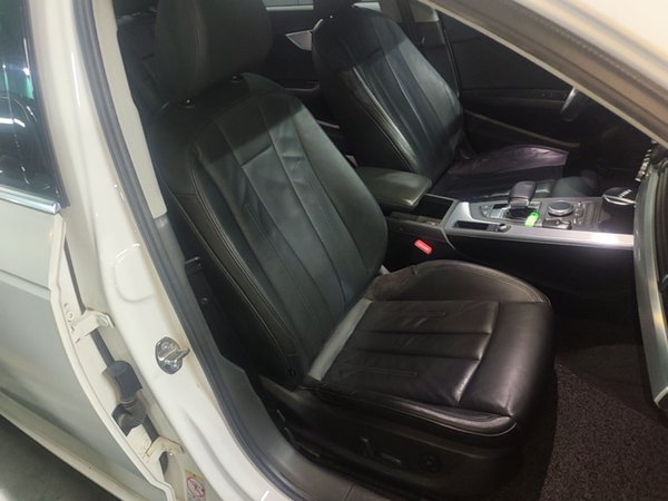 Audi A4L 2018, 118400 км, за 15277 USD - фото 23