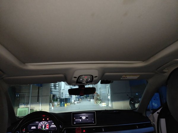 Audi A4L 2018, 119300 км, за 13780 USD - фото 19