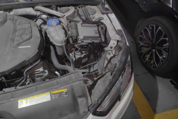 Audi A4L 2018, 125500 км, за 13747 USD - фото 22