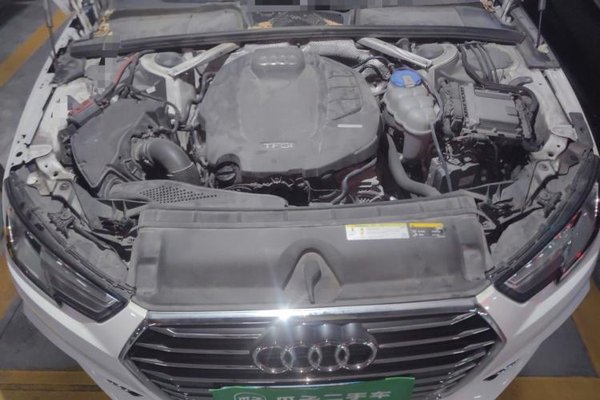 Audi A4L 2018, 125500 км, за 13747 USD - фото 21