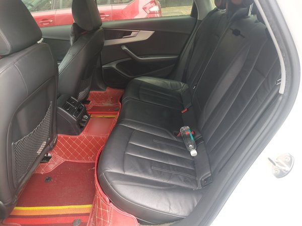 Audi A4L 2018, 162300 км, за 12879 USD - фото 18
