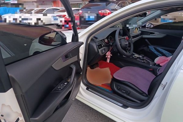 Audi A4L 2018, 65500 км, за 11347 USD - фото 16