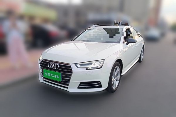 Audi A4L · 2018 год