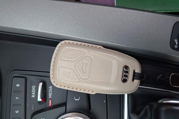 Audi A4L 2018, 65500 км, за 11347 USD - фото 20