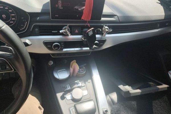 Audi A4L 2018, 88600 км, за 14173 USD - фото 14