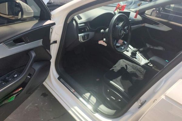 Audi A4L 2018, 88600 км, за 14173 USD - фото 17