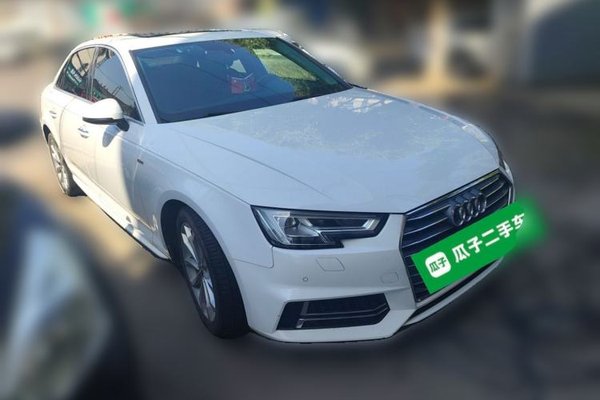 Audi A4L 2018, 88600 км, за 14173 USD