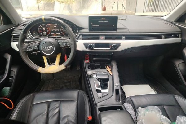 Audi A4L 2018, 145100 км, за 13808 USD - фото 18