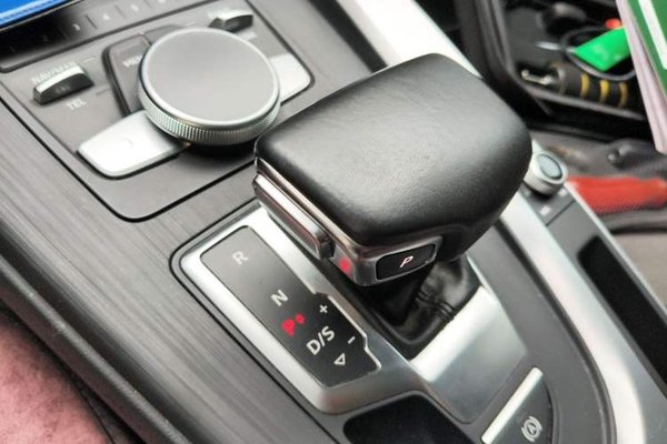 Audi A4L 2019, 65900 км, за 15466 USD - фото 14