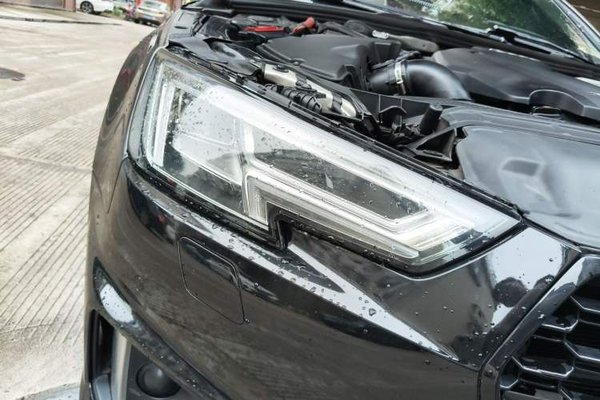 Audi A4L 2019, 65900 км, за 15466 USD - фото 7