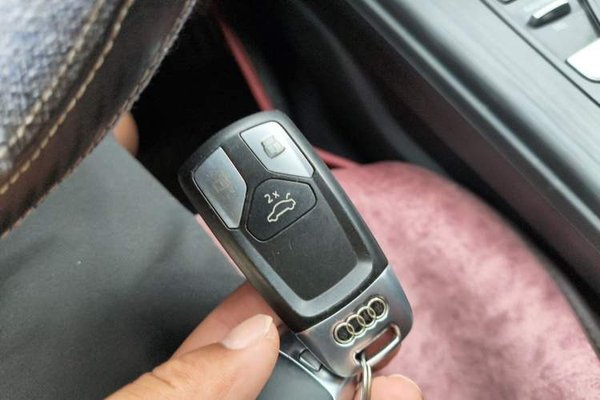 Audi A4L 2019, 65900 км, за 15466 USD - фото 20