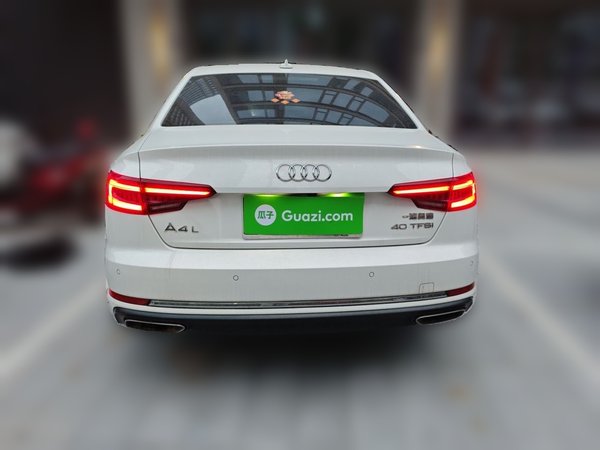 Audi A4L 2019, 110399 км, за 13812 USD