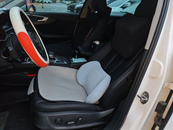 Audi A4L 2019, 110399 км, за 13812 USD - фото 16