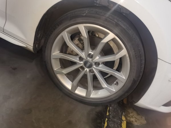 Audi A4L 2019, 55900 км, за 15408 USD - фото 8