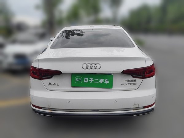 Audi A4L 2019, 67700 км, за 15636 USD