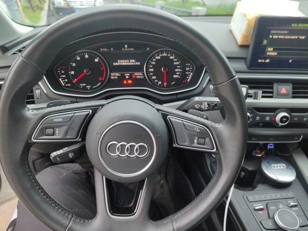 Audi A4L 2019, 67700 км, за 15636 USD - фото 11