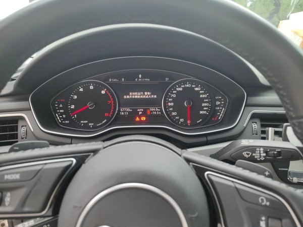 Audi A4L 2019, 67700 км, за 15636 USD - фото 12