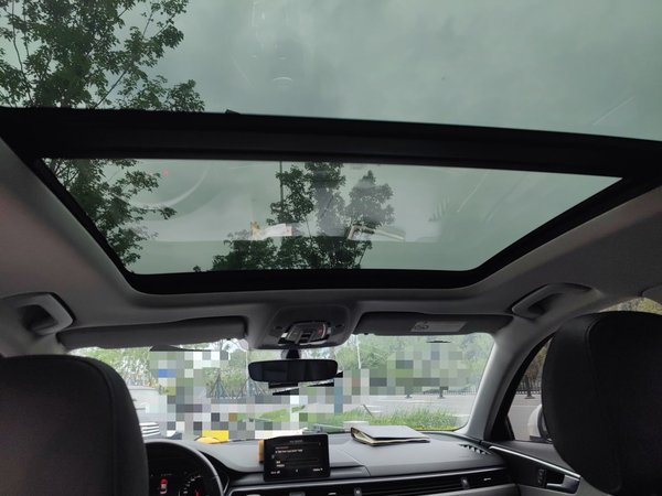 Audi A4L 2019, 67700 км, за 15636 USD - фото 19