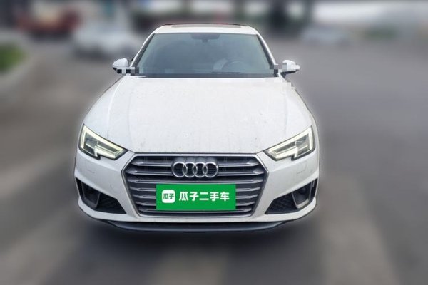 Audi A4L 2019, 71500 км, за 16516 USD