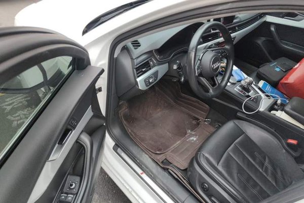 Audi A4L 2019, 98800 км, за 14220 USD - фото 17