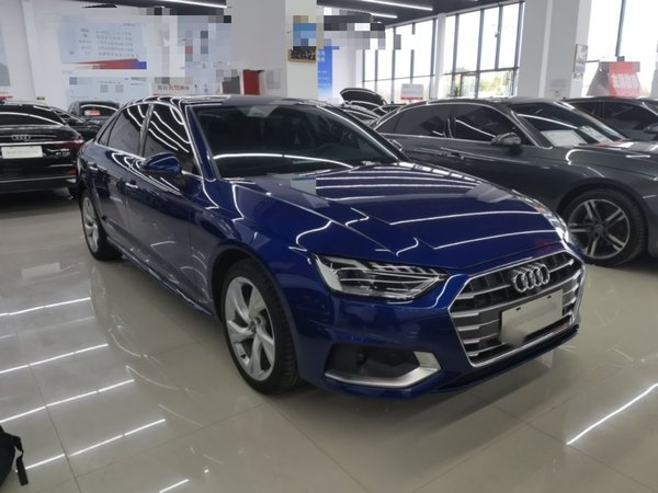 Audi A4L 2020, 64500 км, за 20305 USD