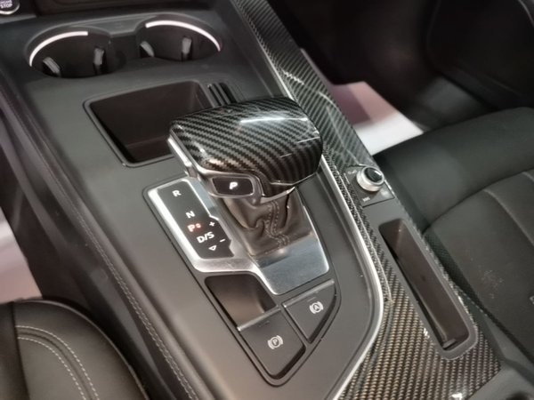 Audi A4L 2020, 64500 км, за 20305 USD - фото 17
