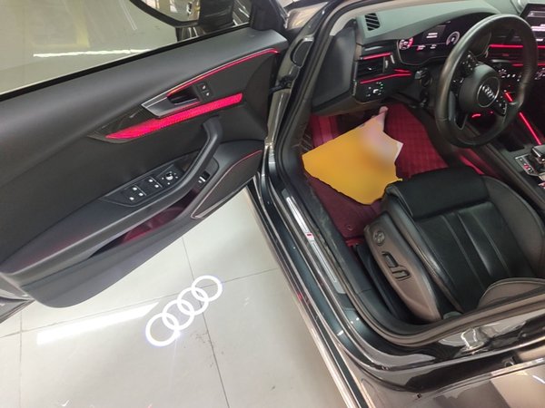 Audi A4L 2020, 122500 км, за 20202 USD - фото 10
