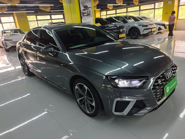 Audi A4L 2020, 122500 км, за 20202 USD - фото 16
