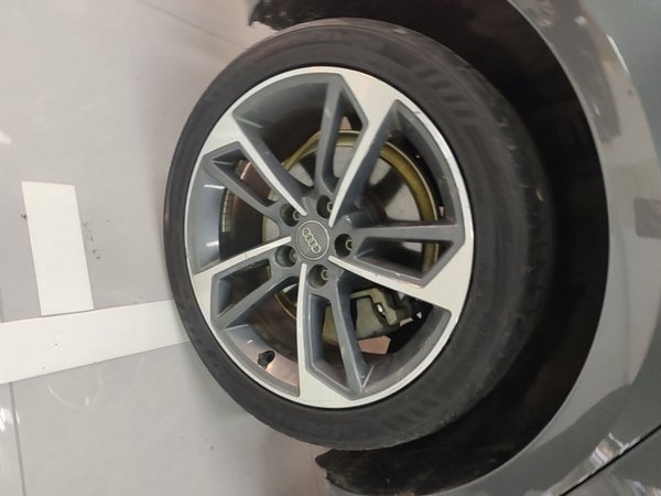 Audi A4L 2020, 122500 км, за 20202 USD - фото 23