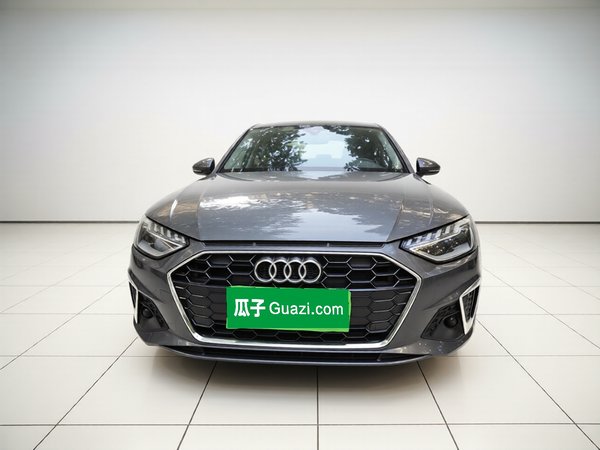 Audi A4L 2020, 55500 км, за 19792 USD