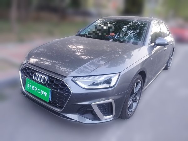 Audi A4L · 2020 год