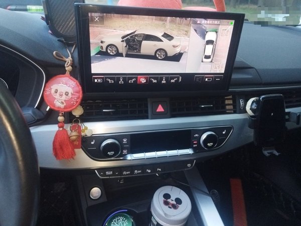 Audi A4L 2020, 92500 км, за 19871 USD