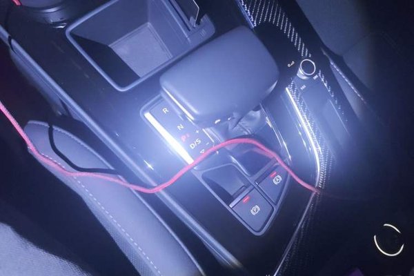 Audi A4L 2022, 31200 км, за 24633 USD - фото 14
