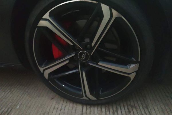 Audi A4L 2022, 31200 км, за 24633 USD - фото 8