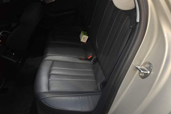 Audi A4L 2020, 49200 км, за 18450 USD - фото 6