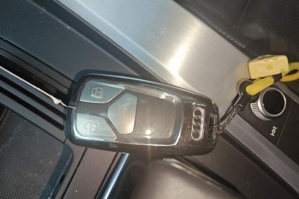Audi A4L 2020, 49200 км, за 18450 USD - фото 9