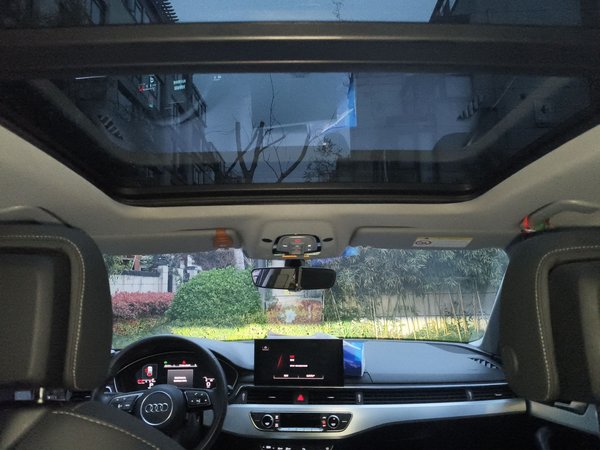 Audi A4L 2020, 90800 км, за 20718 USD - фото 17