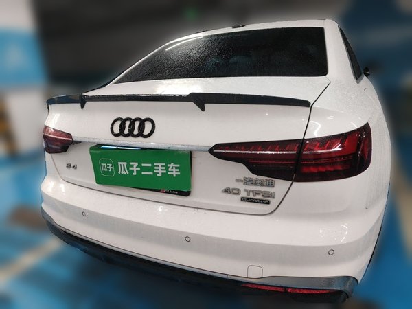 Audi A4L 2020, 131300 км, за 17631 USD