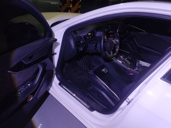 Audi A4L 2020, 55800 км, за 23058 USD - фото 13