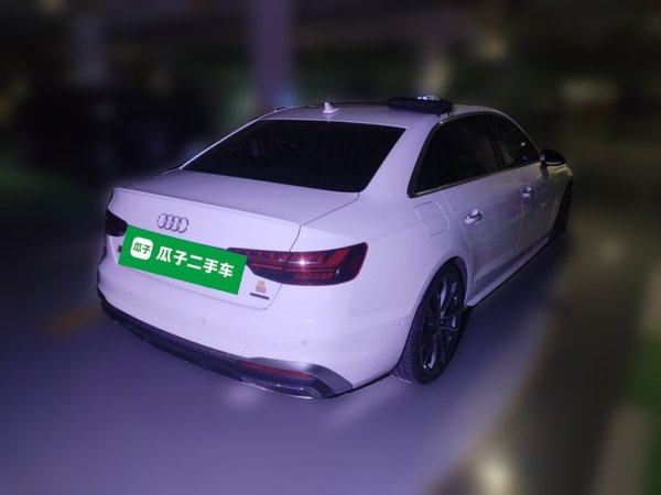Audi A4L 2020, 55800 км, за 23058 USD