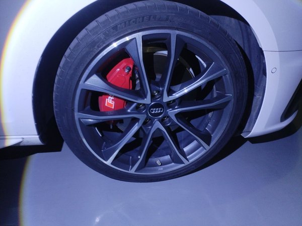 Audi A4L 2020, 55800 км, за 23058 USD