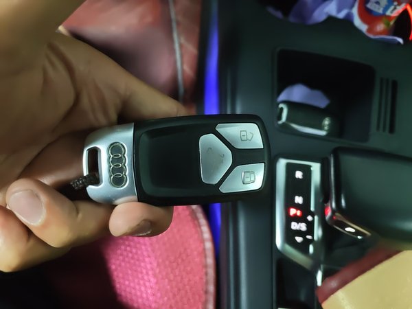 Audi A4L 2020, 76500 км, за 20755 USD - фото 12