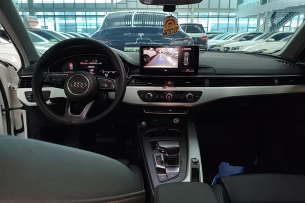 Audi A4L 2020, 79200 км, за 18809 USD - фото 13