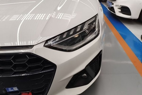 Audi A4L 2020, 79200 км, за 18809 USD - фото 9