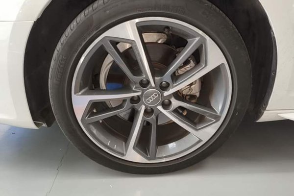 Audi A4L 2020, 79200 км, за 18809 USD - фото 8