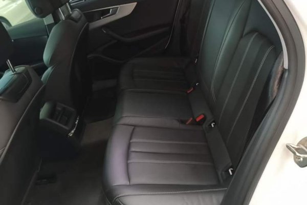 Audi A4L 2020, 79200 км, за 18809 USD - фото 20